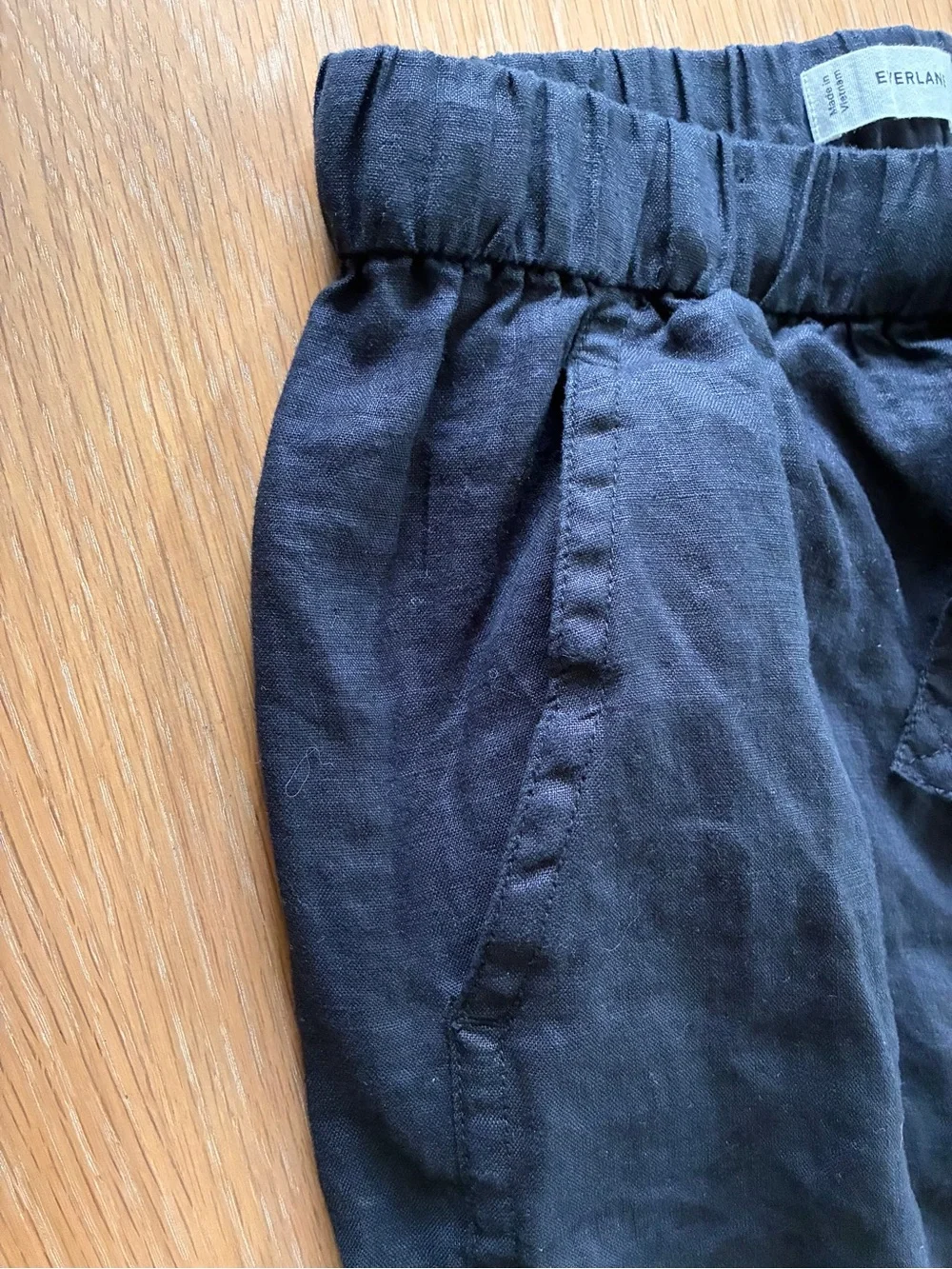 Everlane-Pull on-Linen-Black-Barrel Leg-Pant-XS
